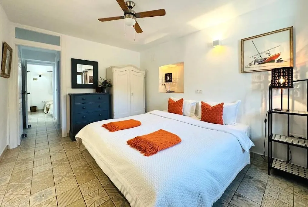Almond Hill House Villa Orgiva 0*,